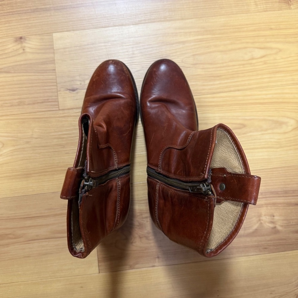 FRYE Women's Melissa Button Short Boot Booties Sz US 6 B Brown Leather - Picture 11 of 16